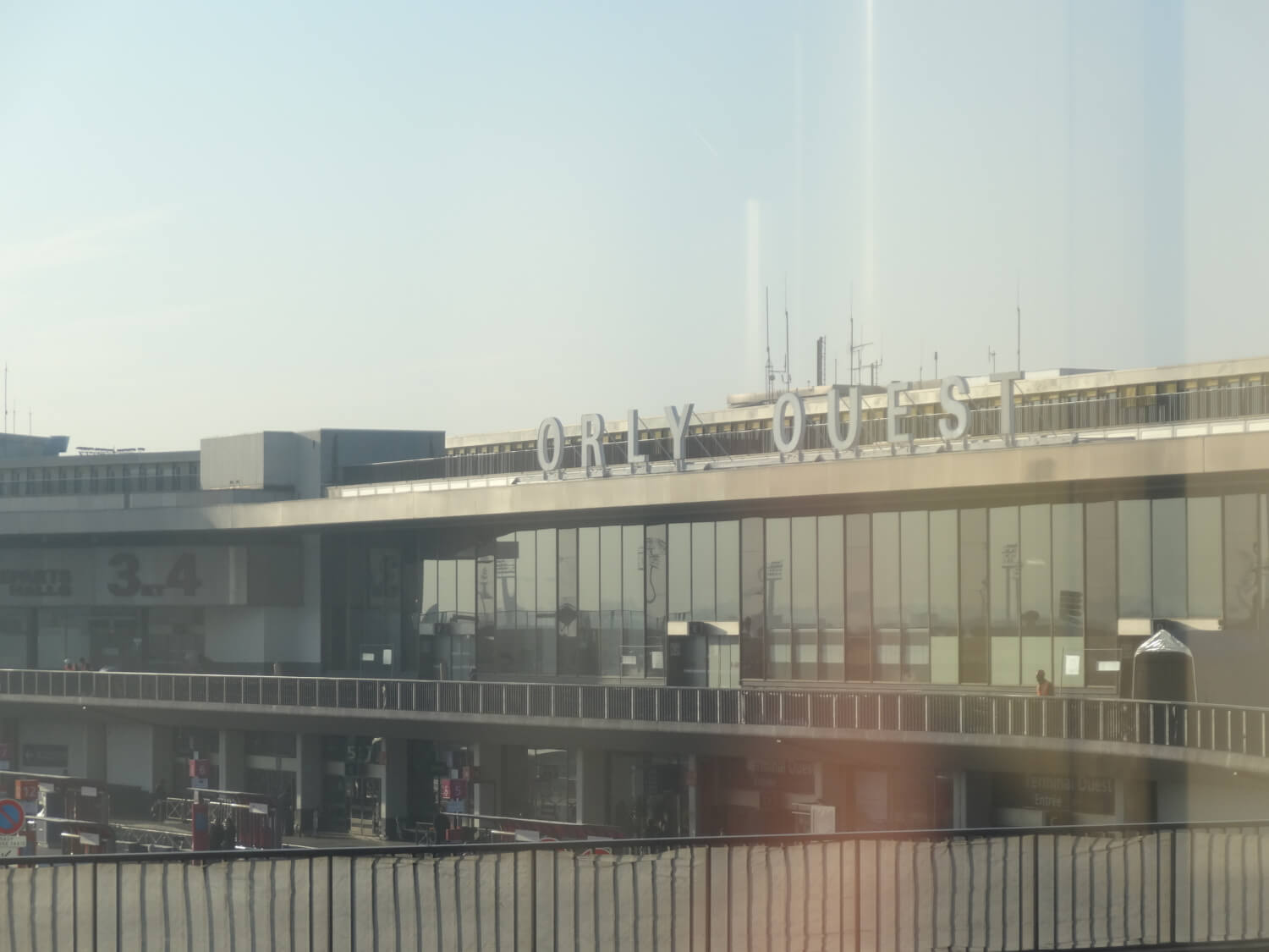 portugal-ola, france - パリノール駅から電車でオルリー空港へ。格安ブエリング航空でポルトに到着！メトロで市街地へ - 自炊旅, 旅ログヨーロッパ, 旅ログポルトガル, ポルトガル交通手段, ポルト