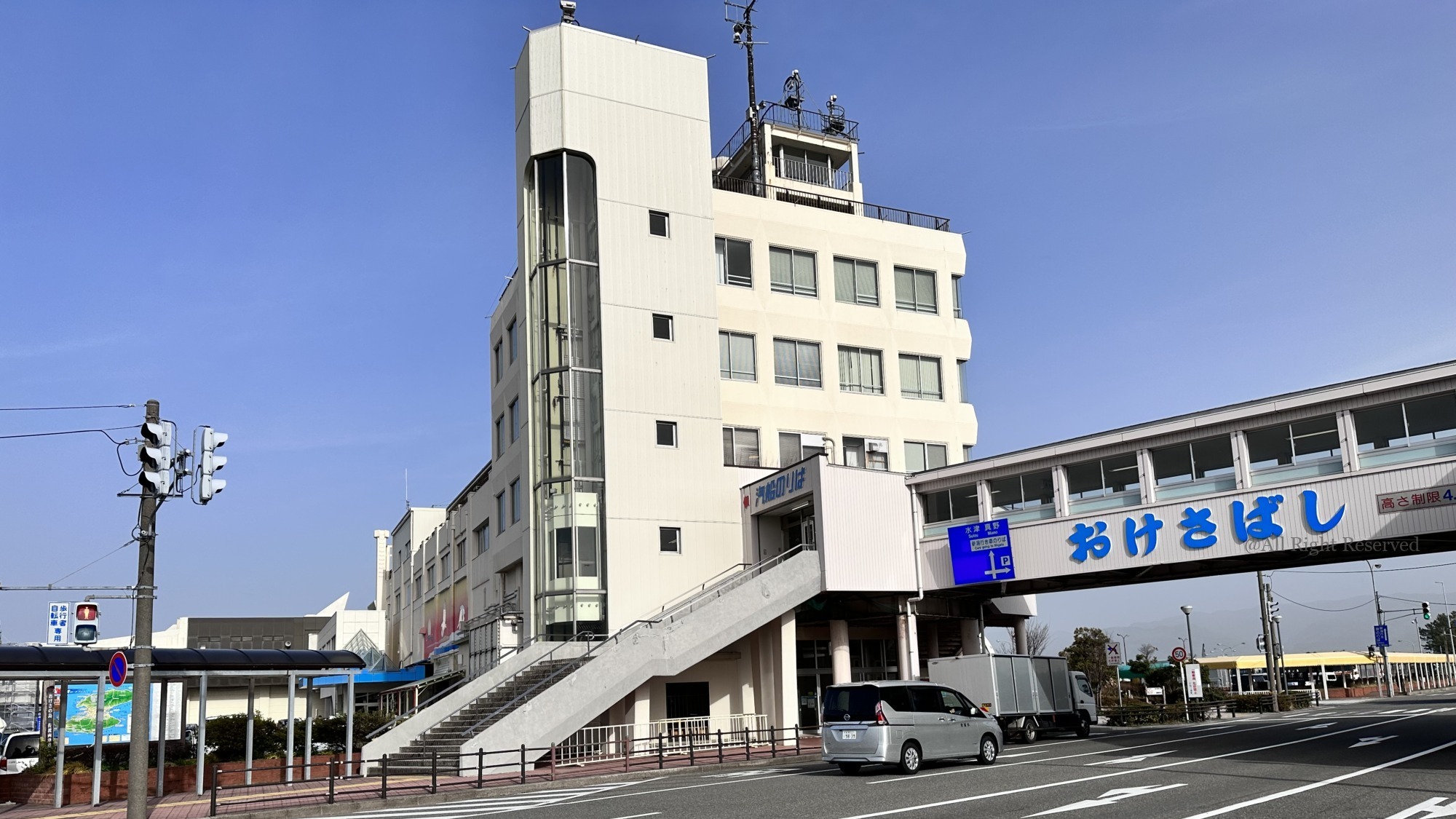 佐渡の両津港周辺に疲れる - sado - 佐渡の両津港周辺に疲れる - 佐渡ブログ